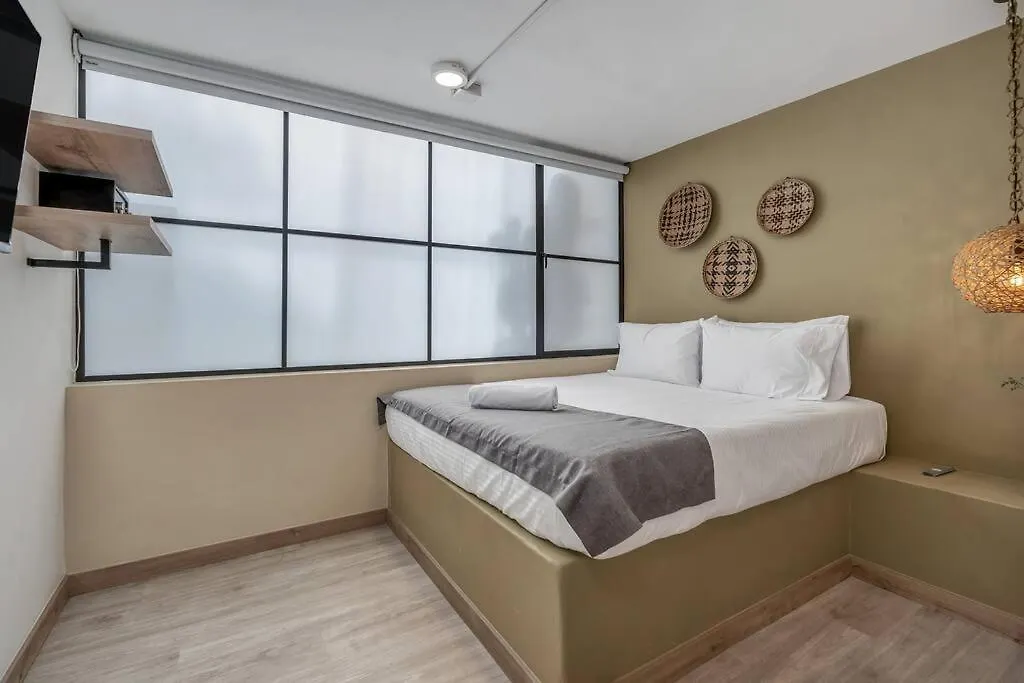Nowa Provenza 3-Story Villa With Pool & Rooftop Medellin