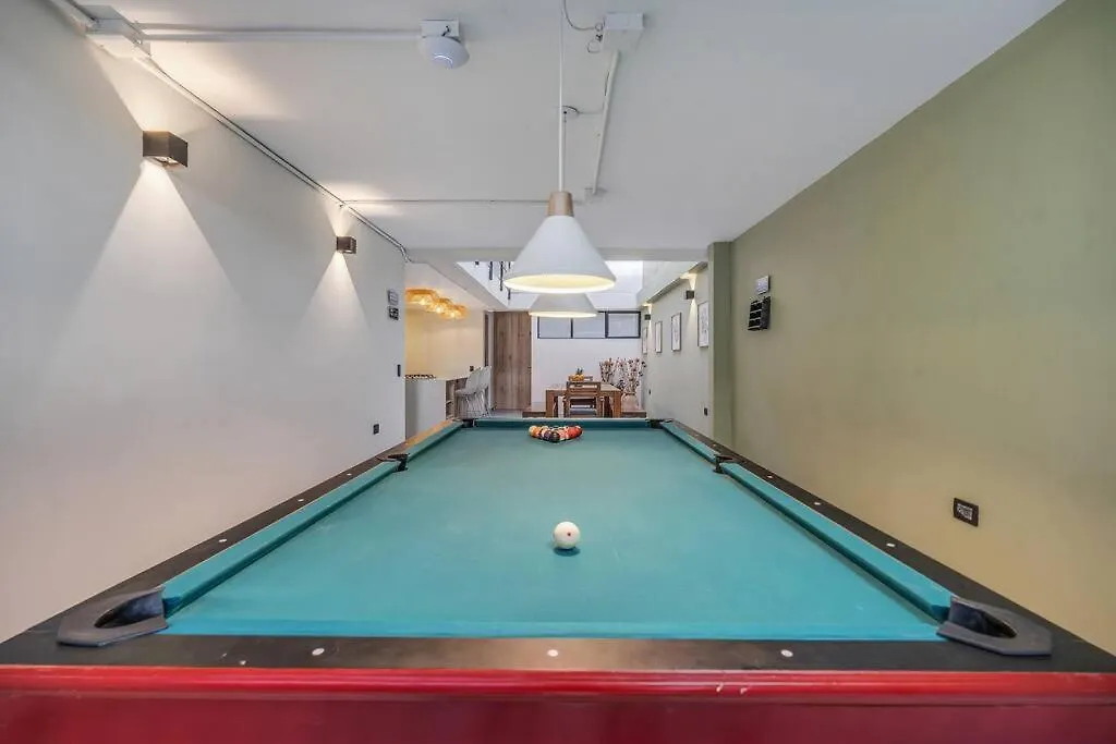 Nowa Provenza 3-Story Villa With Pool & Rooftop Medellin 0*,