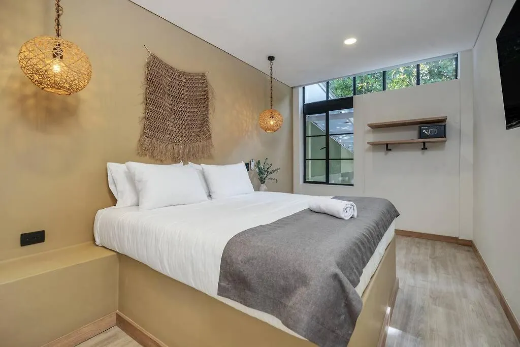 Nowa Provenza 3-Story Villa With Pool & Rooftop Medellin