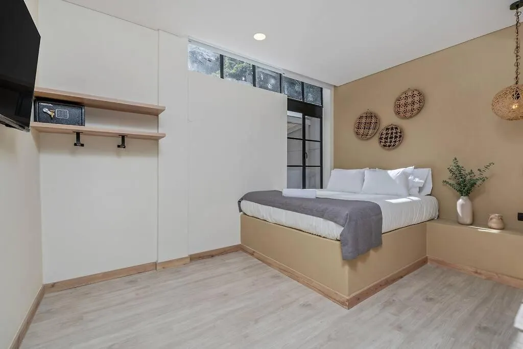 Nowa Provenza 3-Story Villa With Pool & Rooftop Medellin