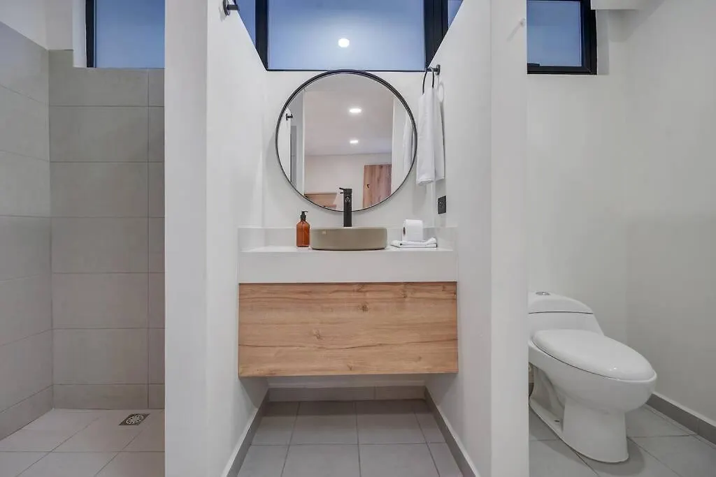 Nowa Provenza 3-Story Villa With Pool & Rooftop Medellin